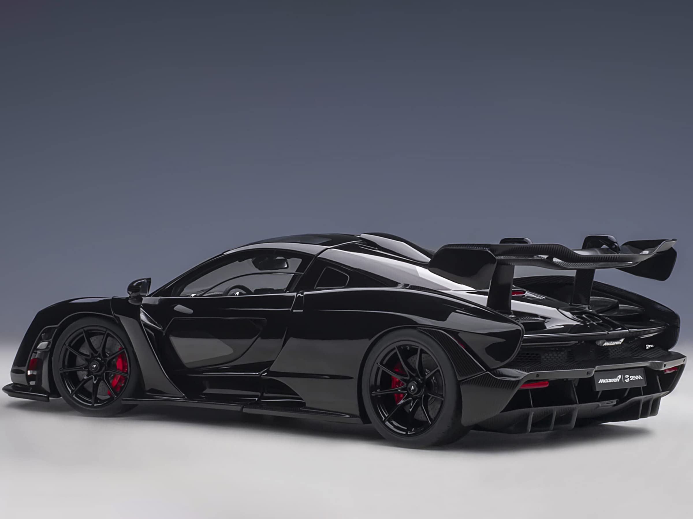 Amazon.co.jp: Autoart 76076 マクラーレン セナ ステルス コスモス